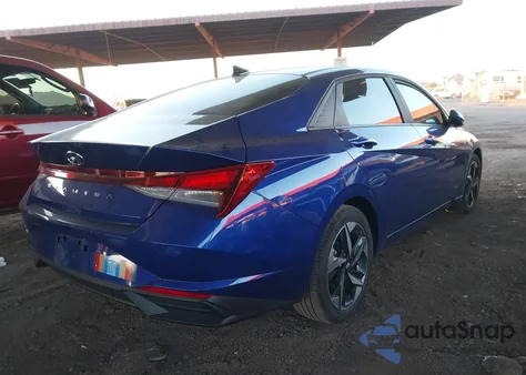 2023 Hyundai Elantra Sel z USA, uszkodzony, nr VIN KMHLS4AG1PU448501